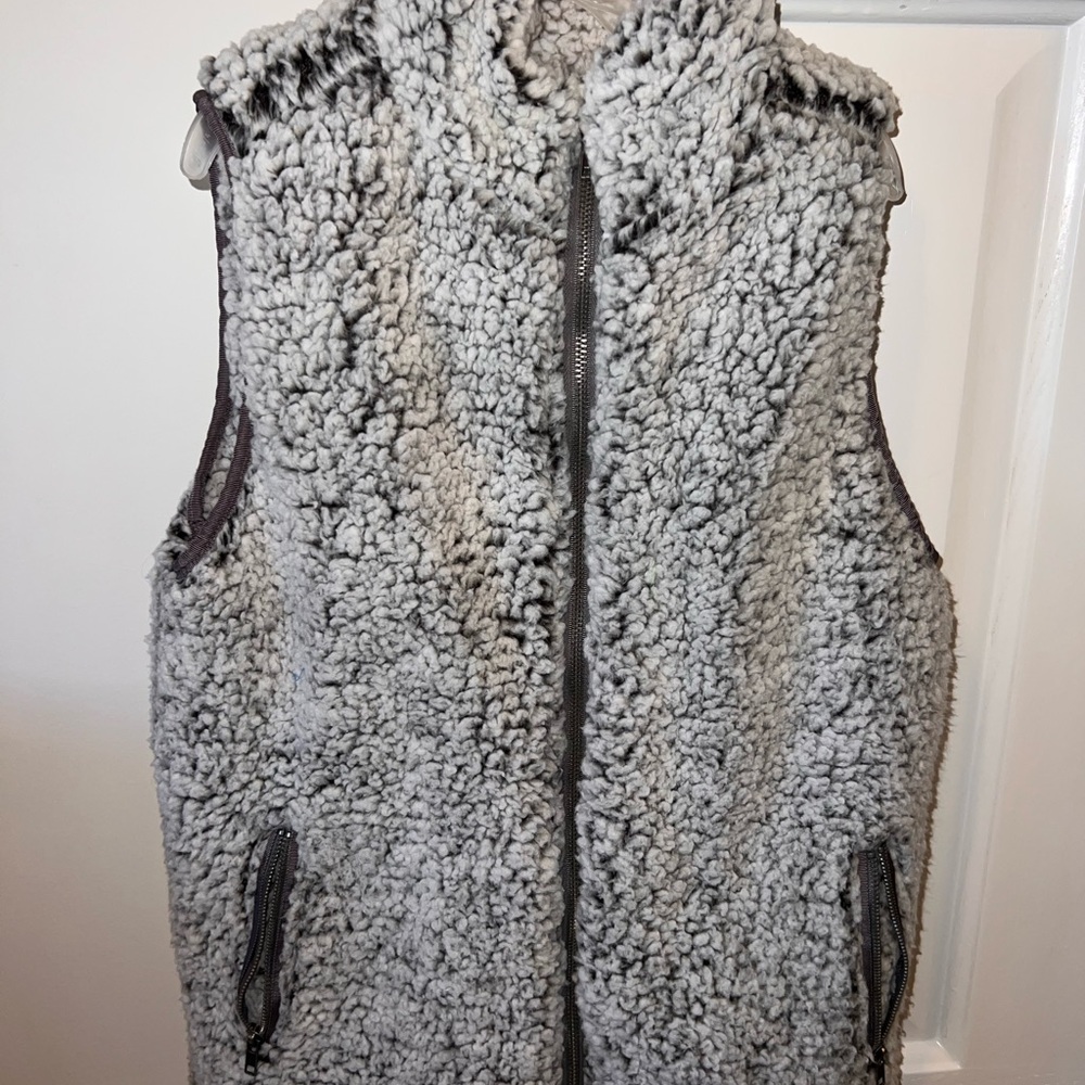 Cozy Gray Sherpa Vest